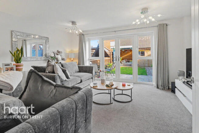 Tithebarn Drive, Swadlincote photo 4