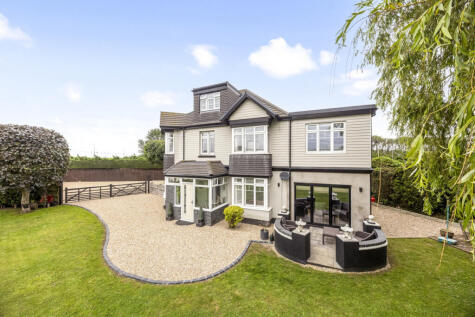 Littlehampton Road, Worthing, BN12