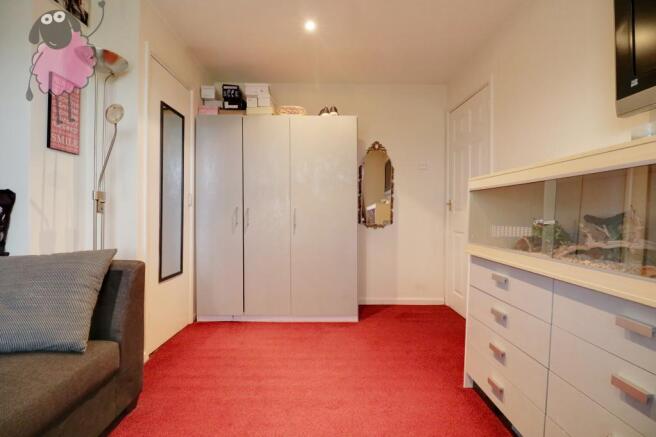 Bedroom 2 (Double)