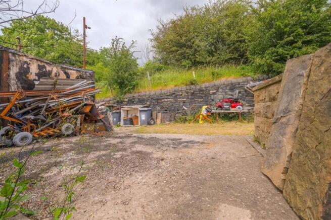 2 bed Terraced for sale Image 11
