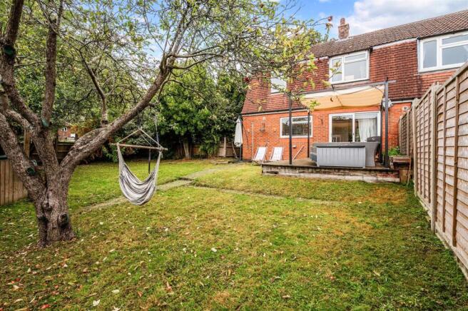 LAXTON GARDEN(5).jpg