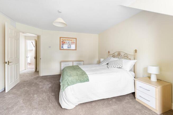 2 bed Retirement Property for sale Image 11