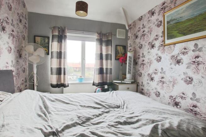 2 bed Terraced for sale Image 5