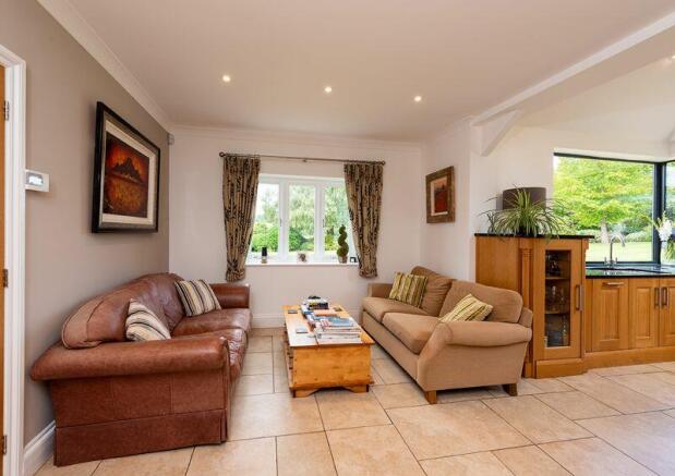 Dining/ family room 