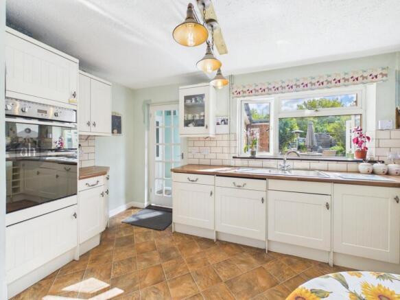 Kitchen/Breakfast Room