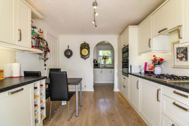 Kitchen/Breakfast Room