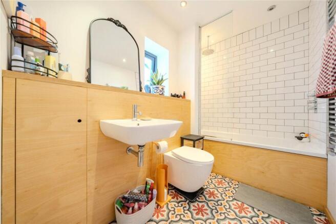 2 bed Terraced for sale Image 8
