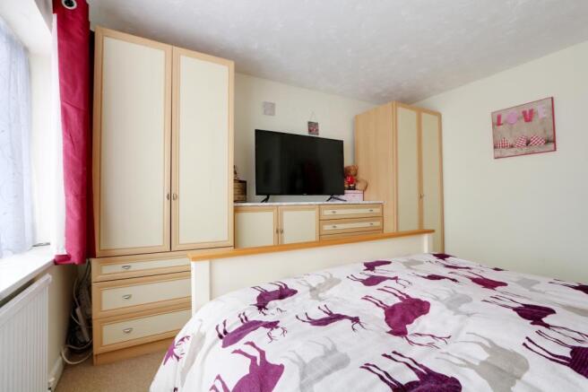 Bedroom 1 (Double)