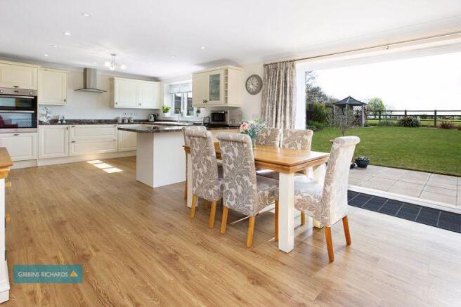 Kitchen/Breakf...