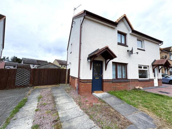 12 Bishops Court, Lossiemouth