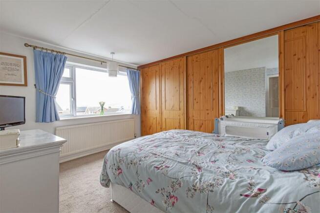 Bedroom 1-1.jpg