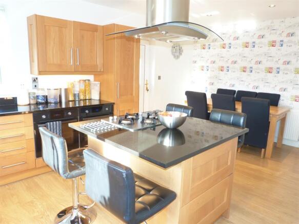 DINING KITCHEN