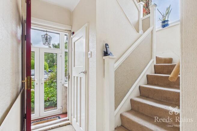 3 bed Semi-Detached for sale Image 8