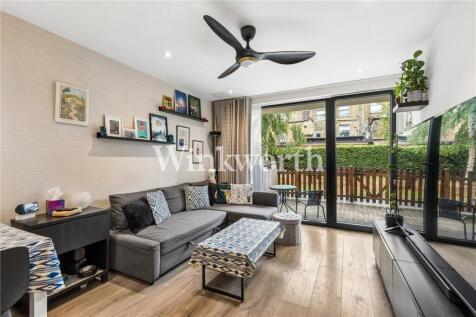 Woodside Apartments, 2a, Canning Crescent, Wood Green, N22