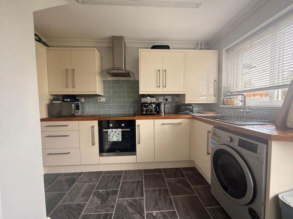 Merevale Close, Washington, Tyne and Wear, NE37 3LP photo 4