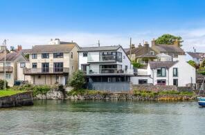 Swn Yr Afon, Beach Road, Cemaes LL67 0ES