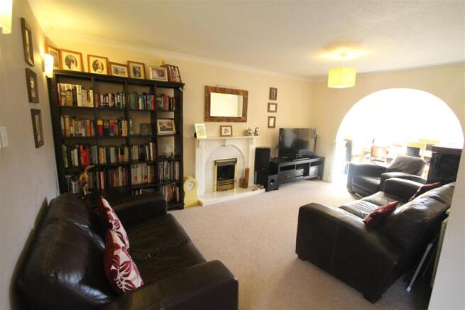 SITTING ROOM