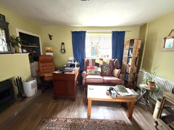 Living Room.JPG