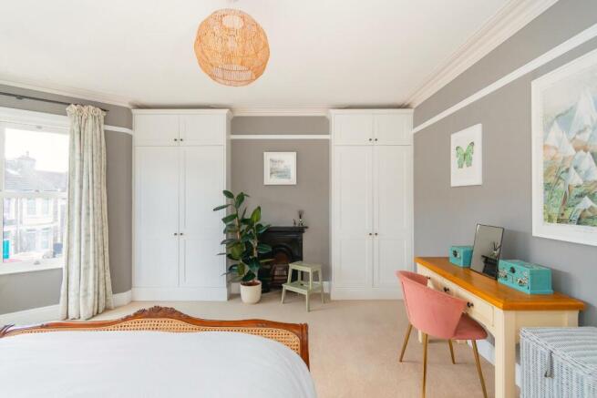 4HVK2RKE - Bedroom I.jpg