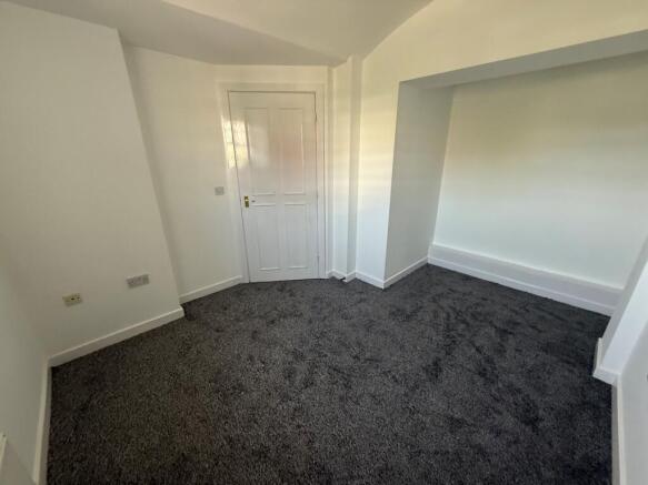 1 bed Apartment to rent Image 7