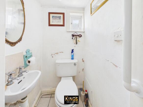 2 bed Cottage for sale Image 8