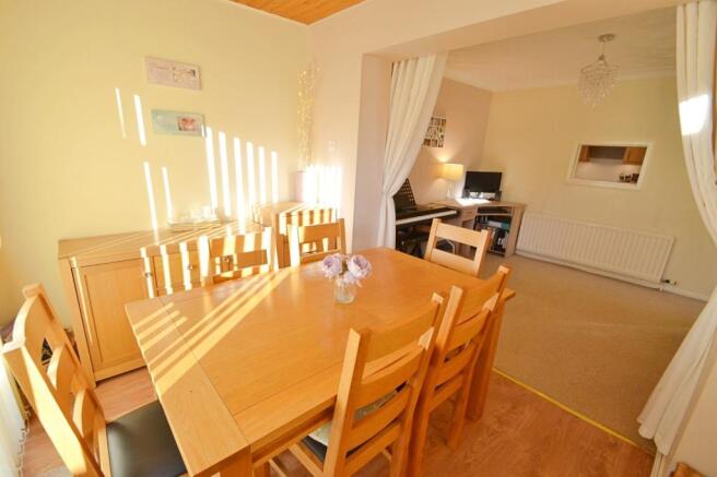 Dining area/office s