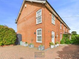 1, Cricketers Row, Brentwood CM13 3QA