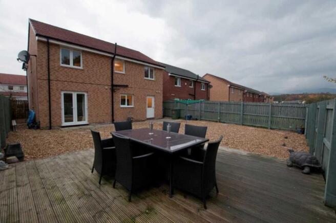 Rear garden (2)