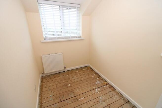 3 bed Semi-Detached for sale Image 9