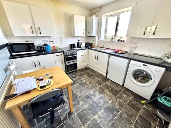 3 bed Maisonette for sale Image 5