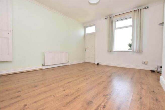2 bed Terraced for sale Image 5