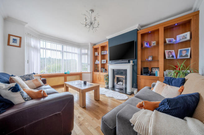 1438911-18-69d7a5...