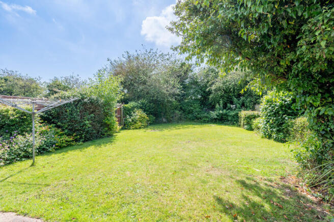 Colneis Road, Felixstowe photo 4