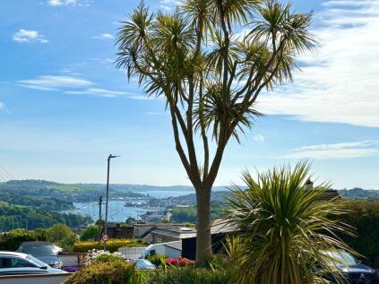 Immaculate Extended Family Home With River Views, Green Lane, Penryn