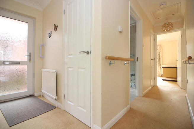 Photo 6