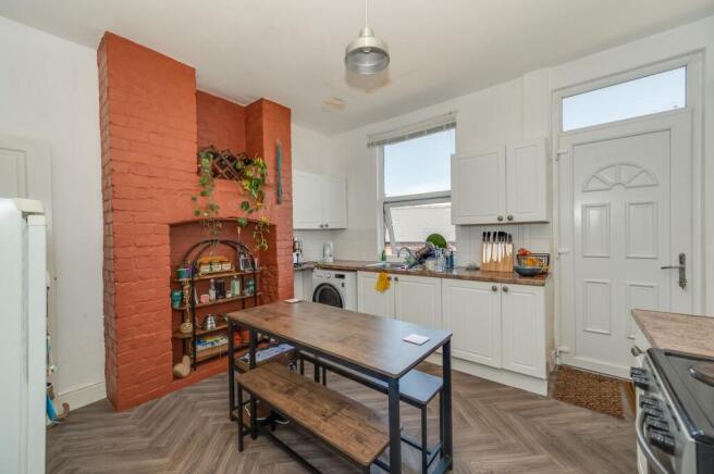KITCHEN/DINER AND LIVING ROOM