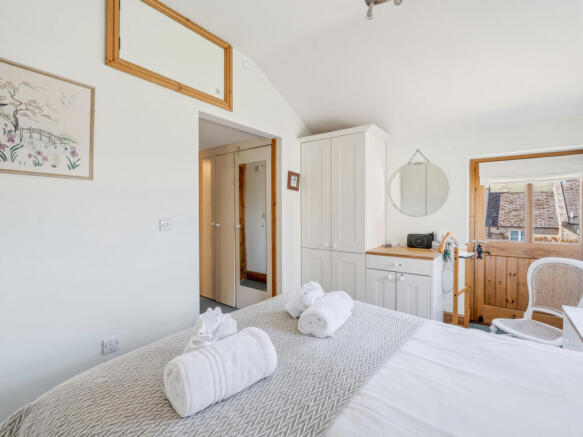2 bed Barn Conversion for sale Image 11