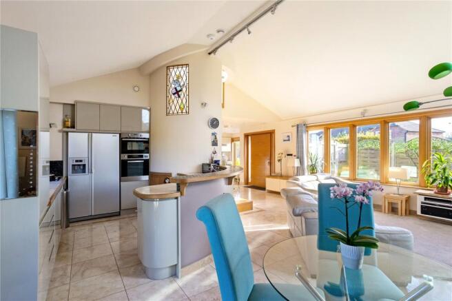 Kitchen/Reception Rm