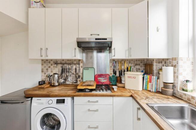 2 bed End of Terrace for sale Image 7