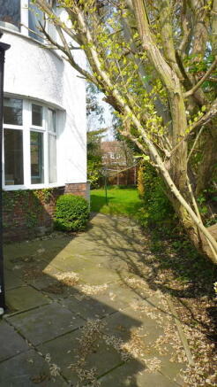 Photo 36