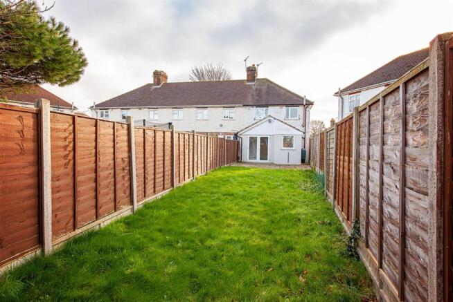 Newbridge Avenue garden4.jpg