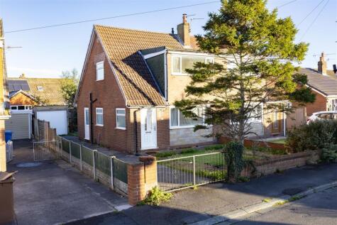 Yew Tree Avenue, Euxton, Chorley