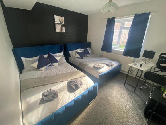 IMG-20250206-WA00...