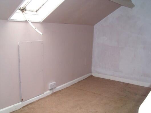 ATTIC ROOM
