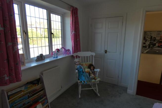 BEDROOM 2