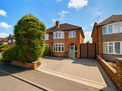 Carlton Drive, Wigston, LE18