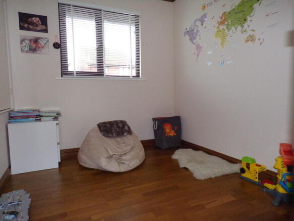 Photo 11
