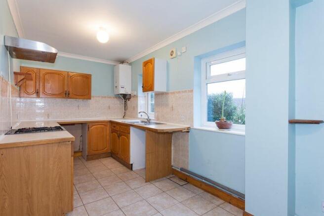 DINING KITCHEN E