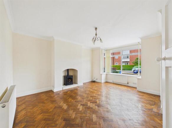 3 bed Terraced for sale Image 4