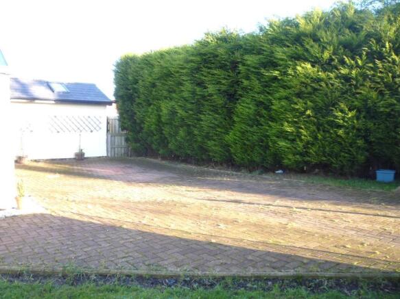 Photo 25